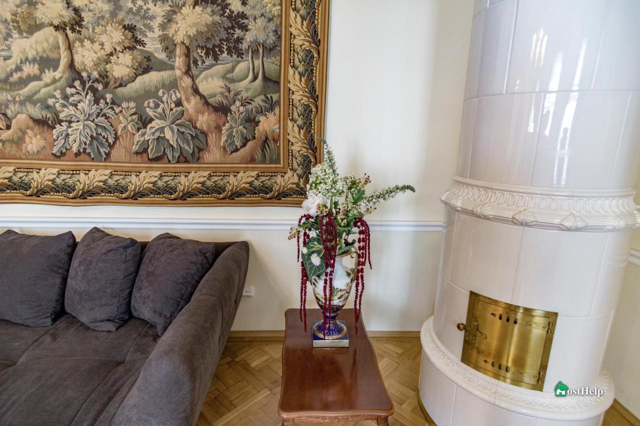 Unique Location With Hot-tub, Terrace And Garden Vila Praha