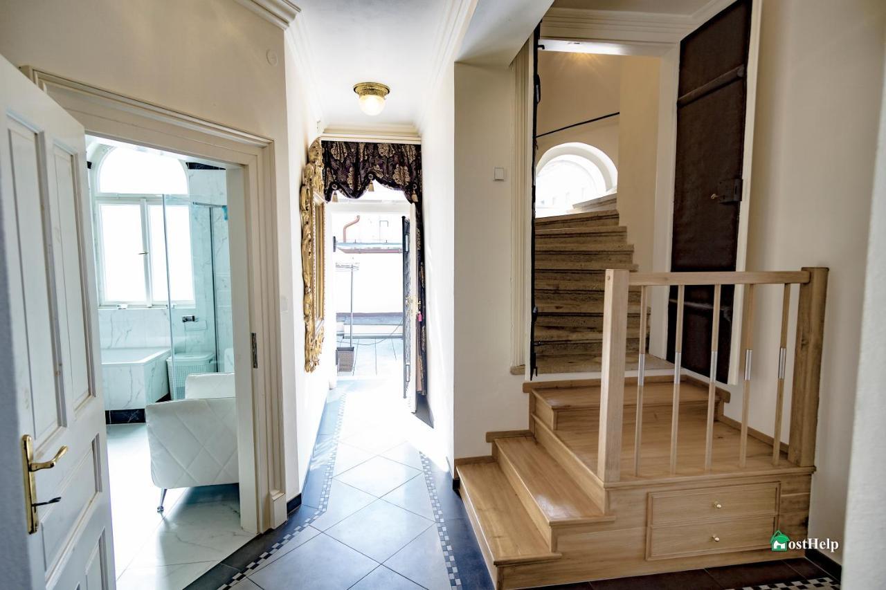 Unique Location With Hot-tub, Terrace And Garden *