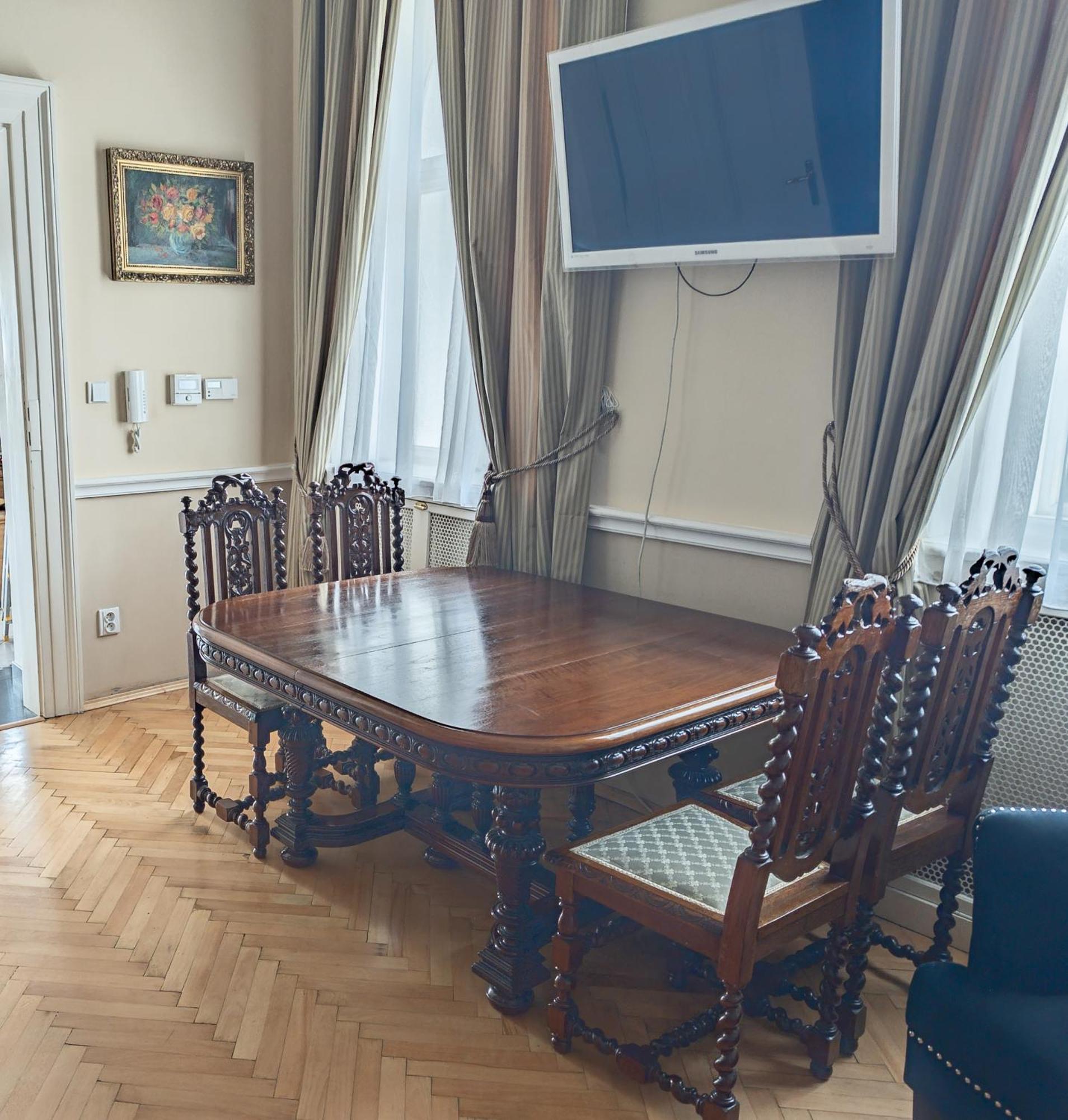 Vila Unique Location With Hot-tub, Terrace And Garden
